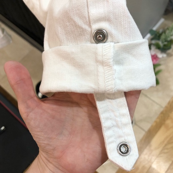 Style & Co Petite Tummy Control Rhinestone Studded Denim Cropped Capri Jeans - Picture 3 of 9